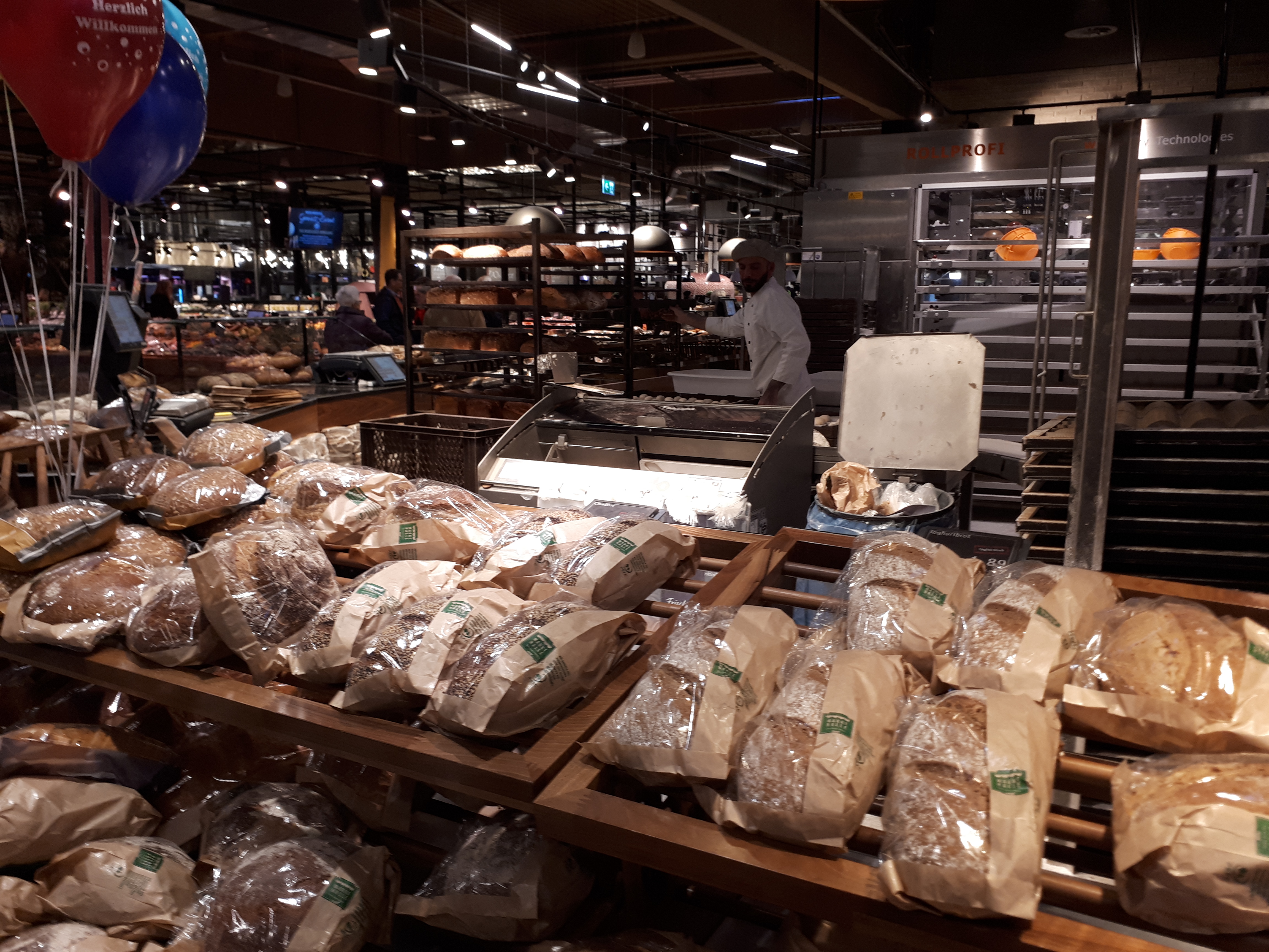 Markthalle Krefeld Backerei Smi Supermarkt Inside