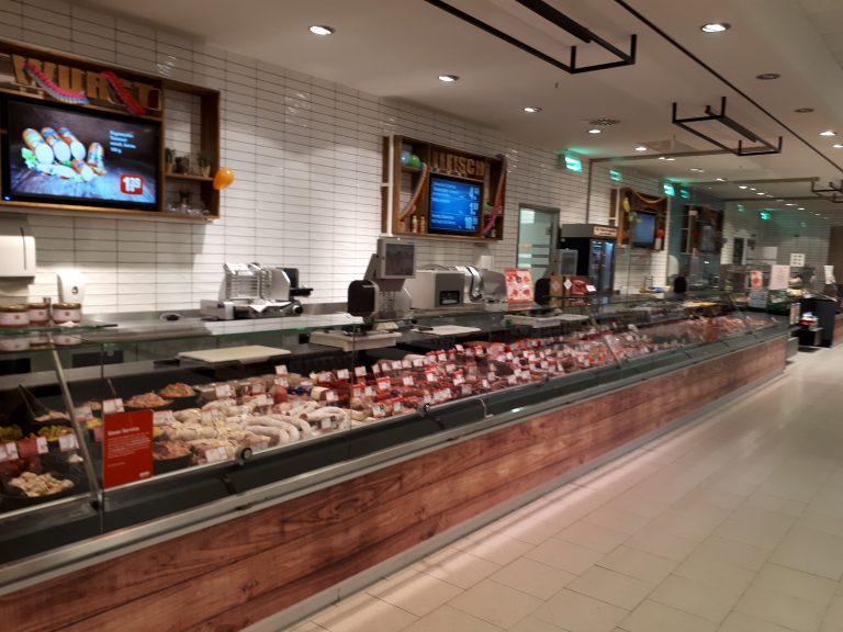 Rewe gewinnt mit den Bedienungstheken den