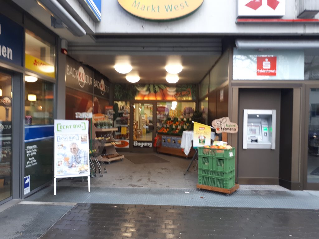Tubingen Am Meisten War Bei Kaufland Los Supermarkt Inside