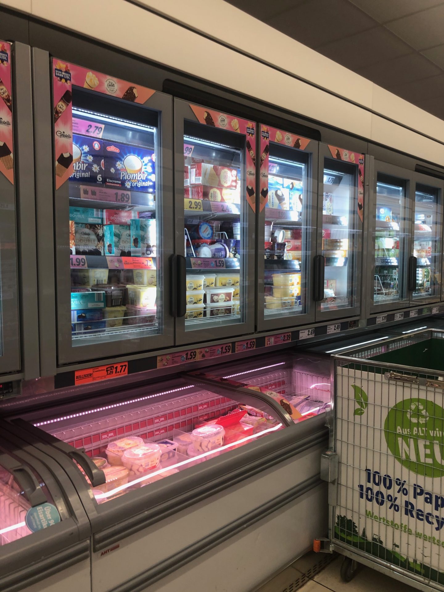Eiscreme bei Lidl - Supermarkt Inside